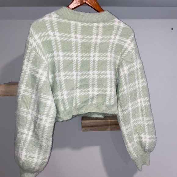 pacsun cropped‎ sweater - Picture 2 of 4